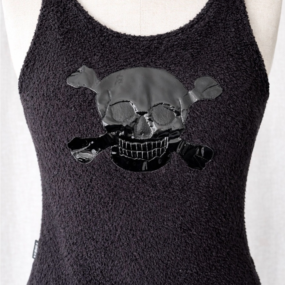 Serious Black Skull Graphic Tank Top – Grunge Punk Y2K Style